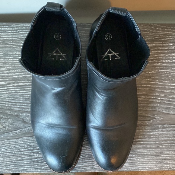 Shoes Mens Black Faux Leather Mid Chelsea Boot Rubber Sole Poshmark